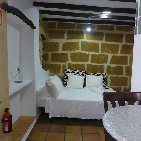 No.5b - Lovely With A/c In The Centre Of The Old Town 公寓
